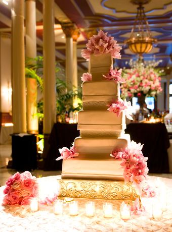 wedding cake flowers perla farms